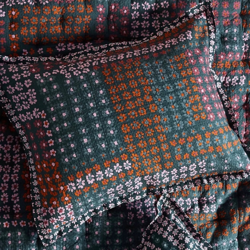 Anthropologie standard pillow cases set